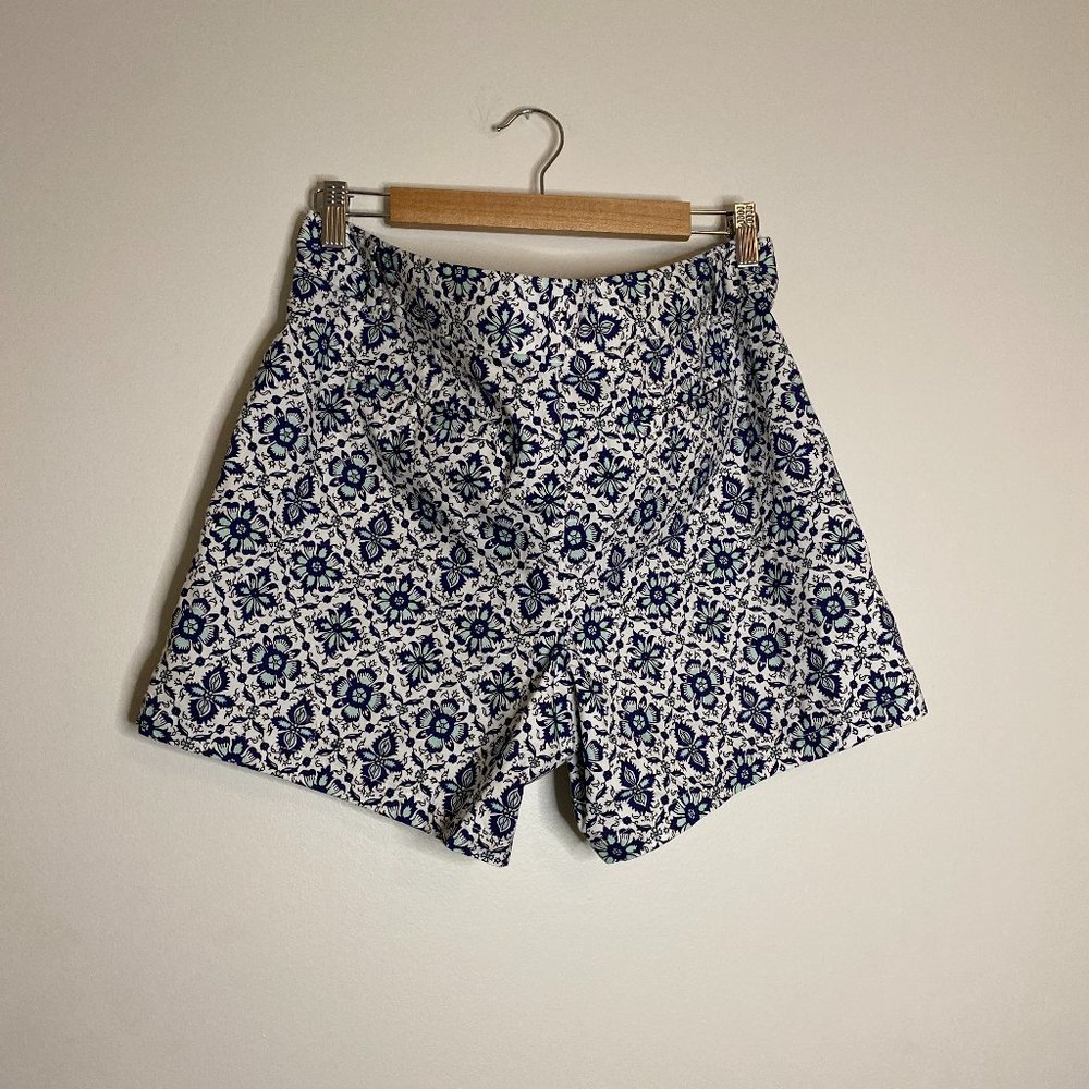 LOFT Size 12 Floral Patterned Shorts